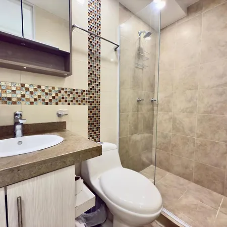 Elegant Furnished In Apartment *